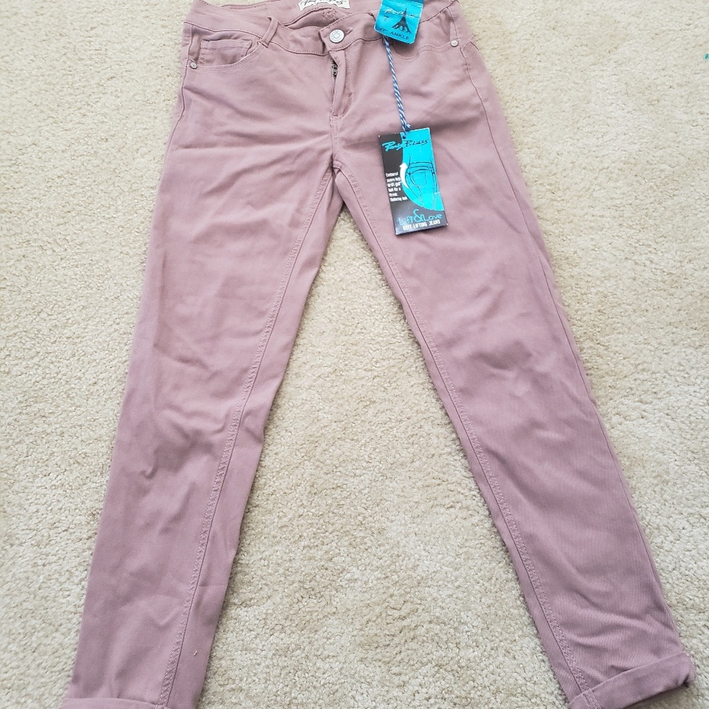 Ankle Jeans